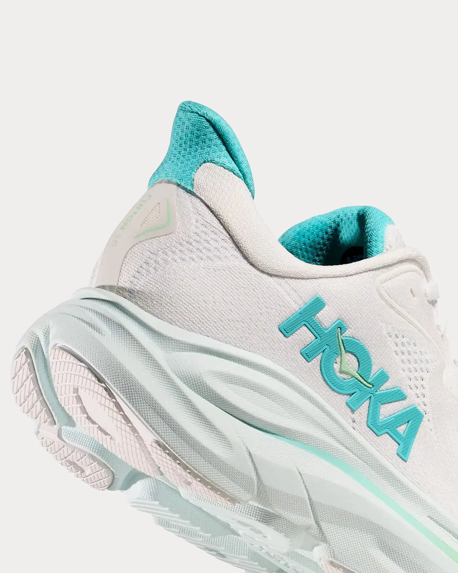 Clifton 10 White / Cielo Blue Running Shoes