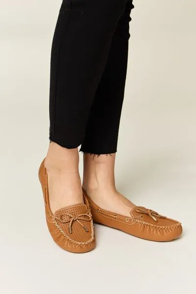 Vegan Leather Moccasin Loafers in Tan
